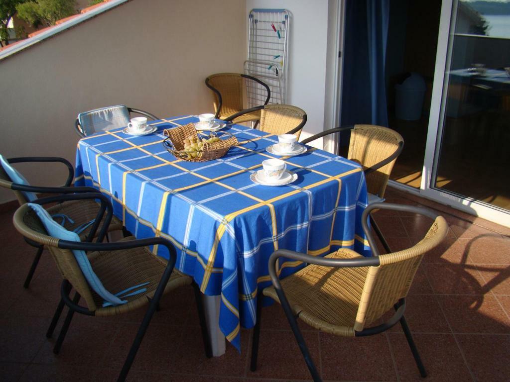 Apartman Rosa Supetarska Draga Kültér fotó